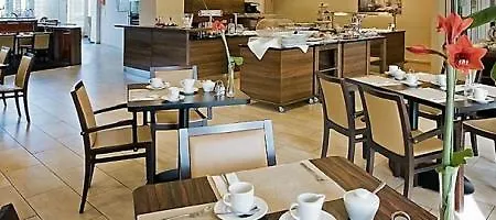 Western President Hotel 4*